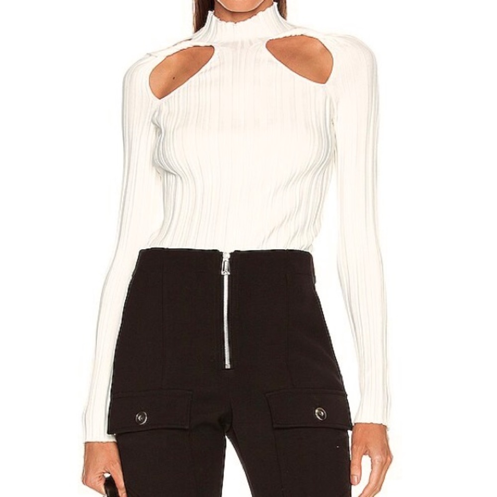Collarbone Cutout Slim Top